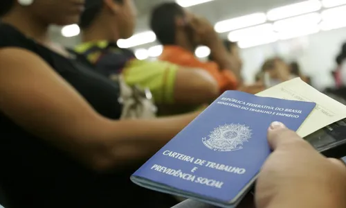 
                                        
                                            Empresa oferece 300 vagas para atendente de telemarketing em Campina Grande
                                        
                                        