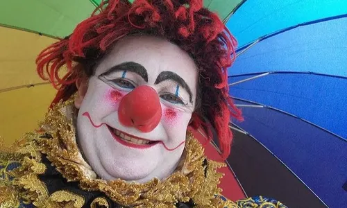 
                                        
                                            Palhaço Pipi anima baile de Carnaval na Praça da Independência
                                        
                                        