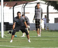 Saulo conquista a vaga de goleiro titular do Botafogo pelo resto do ano