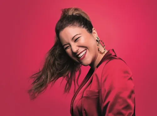 
				
					Maria Rita anuncia show no teatro Pedra do Reino em abril; veja vídeo da música
				
				