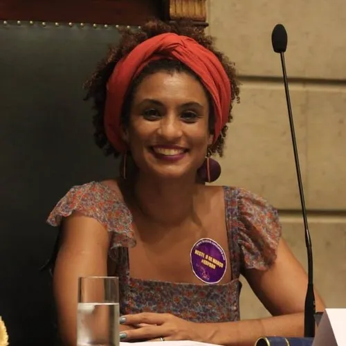 
				
					Vigília em João Pessoa homenageia Marielle Franco, vereadora morta no RJ
				
				