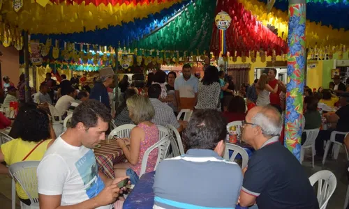 
                                        
                                            Forró 'pé de serra' agita Vila do Artesão neste sábado em Campina Grande
                                        
                                        