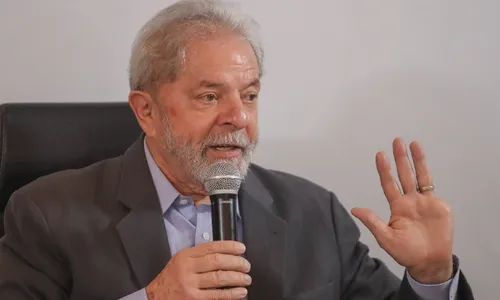 
                                        
                                            Lula disse que não houve trapaça na escolha do Rio para as Olimpíadas
                                        
                                        