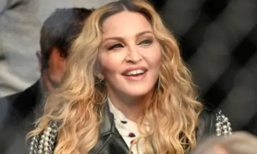 
				
					Madonna deu uma de Bolsonaro e defendeu a hidroxicloroquina
				
				