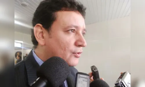 
				
					Prefeitura de Campina Grande demite 300 por acúmulo ilegal de cargos públicos
				
				