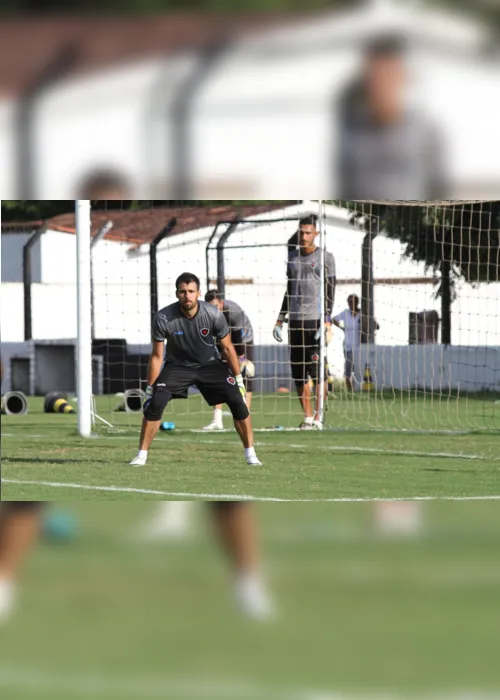 
                                        
                                            Saulo conquista a vaga de goleiro titular do Botafogo pelo resto do ano
                                        
                                        