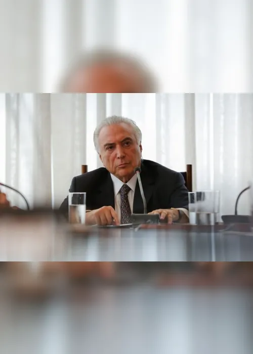 
                                        
                                            Barroso quebra sigilo bancário de Temer; presidente garante divulgação total
                                        
                                        