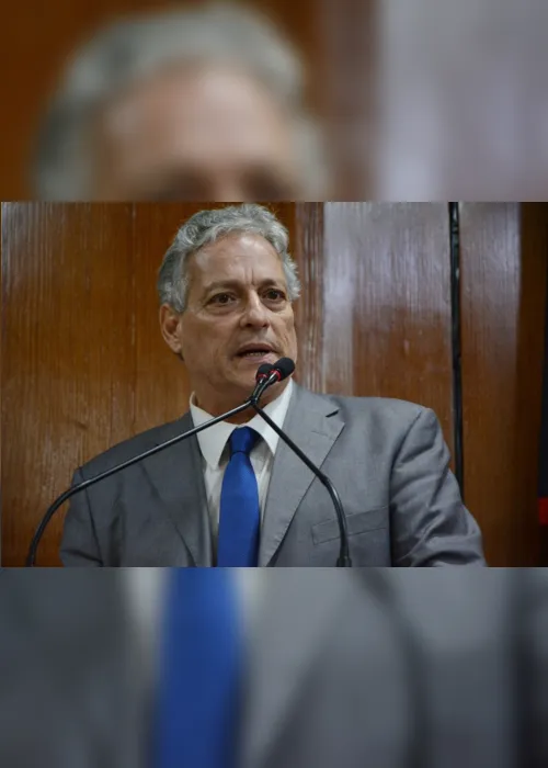 
                                        
                                            Presidenciável do PPL quer Lula e Bolsonaro fora da disputa
                                        
                                        