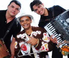Prévia do São João: Trio Jeito Nordestino anima Vila do Artesão neste sábado
