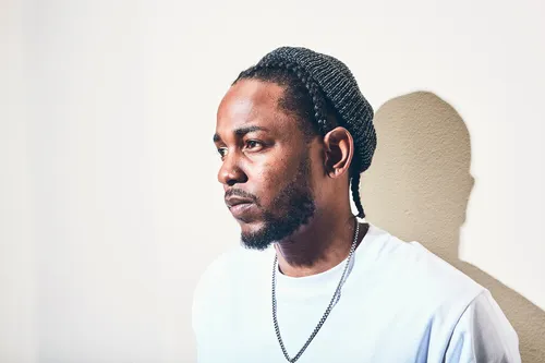 
				
					Rapper Kendrick Lamar ganha o Prêmio Pulitzer pelo álbum DAMN
				
				