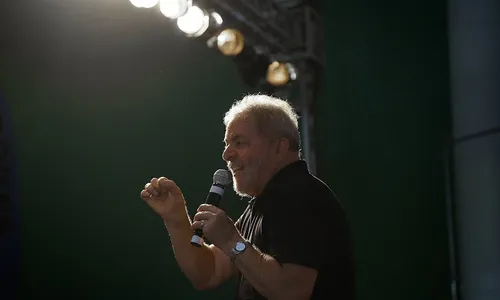 
                                        
                                            Juíza nega autorização para comitiva de governadores visitar Lula
                                        
                                        