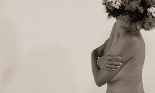 
                                        
                                            Exposição sobre corpo feminino reúne obras de quatro artistas na Casa da Pólvora
                                        
                                        