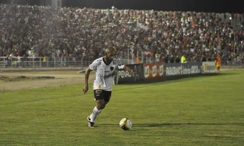 
                                        
                                            Felipe Cordeiro é o único paraibano titular de Belo e Raposa na final do estadual
                                        
                                        