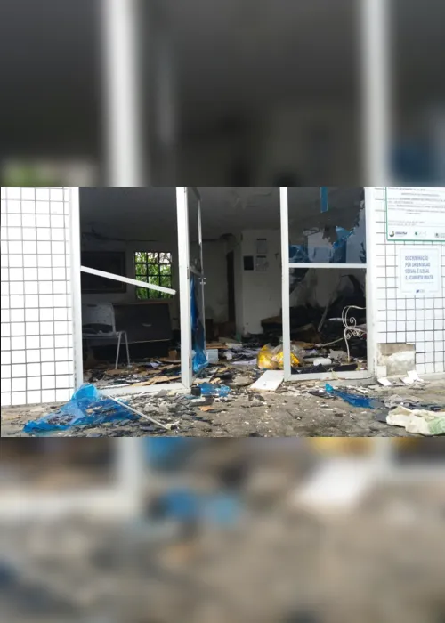 
                                        
                                            Grupo armado explode cofre em posto de combustíveis e foge com dinheiro
                                        
                                        