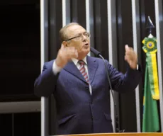 Marcondes Gadelha assume na Câmara Federal e ressalta trabalho operoso de Rômulo