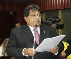 Deputado Ricardo Marcelo desiste de concorrer a novo mandato