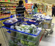 Supermercados terão que disponibilizar carrinhos adaptados para idosos e PCD na Paraíba