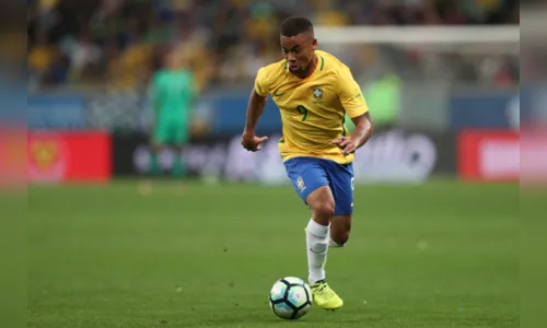 
				
					Neymar, Gabriel Jesus, Firmino, Douglas Costa e Taison: conheça o ataque do Brasil
				
				