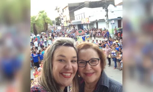 
				
					Mães inspiram filhos na vida pessoal e na política da Paraíba
				
				