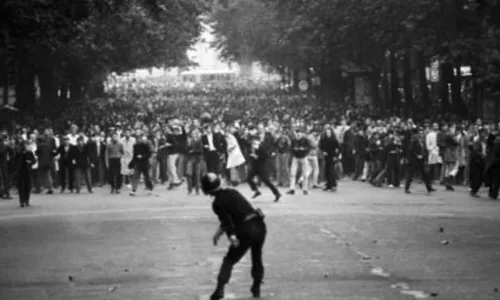 
                                        
                                            ‘Maio de 68’ daria lições sobre tolerância e igualdade para os radicais de 2018
                                        
                                        