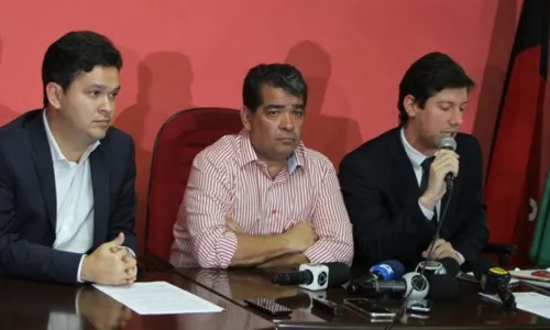 
                                        
                                            Amadeu afirma que segue na presidência da FPF e promete provar inocência
                                        
                                        