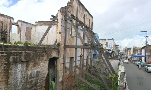 
                                        
                                            Mais de vinte prédios ameaçam tombar ou desabar em Campina Grande
                                        
                                        