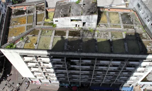 
                                        
                                            Oitenta prédios abandonados correm risco de desabar em João Pessoa, diz CAU-PB
                                        
                                        