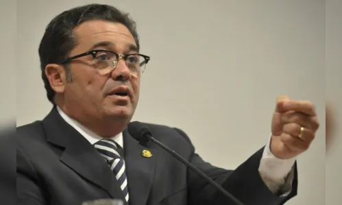 
				
					Fachin autoriza inquérito para investigar repasses a Vitalzinho e outros políticos
				
				