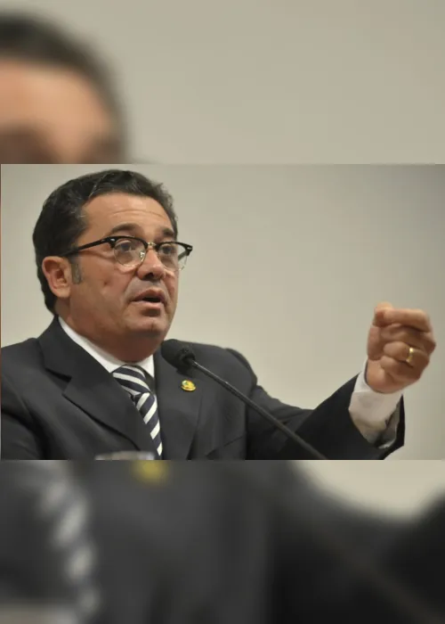 
                                        
                                            Fachin autoriza inquérito para investigar repasses a Vitalzinho e outros políticos
                                        
                                        