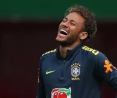 Copa 2018: Neymar Jr escuta 'Amor Falso' na concentração da seleção