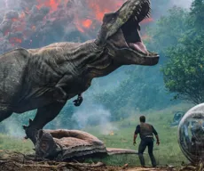 'Jurassic World: reino ameaçado' diverte, mas é mais do mesmo