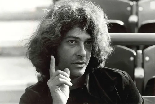 
				
					Eumir Deodato faz 75 anos
				
				