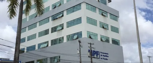 
				
					MPF investiga 'contas sujas' de campanha de 23 candidatos a deputado na PB
				
				