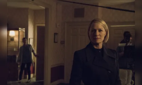 
				
					'House of Cards' ganha trailer novo da última temporada
				
				