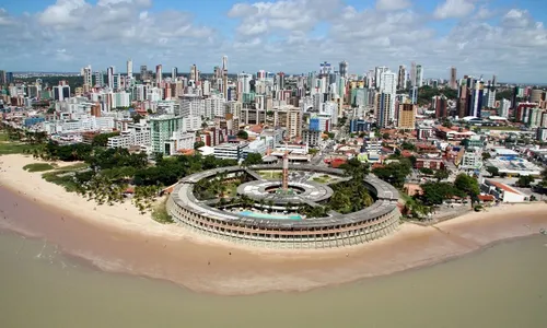 
                                        
                                            Justiça do Trabalho suspende realização do leilão do Hotel Tambaú
                                        
                                        