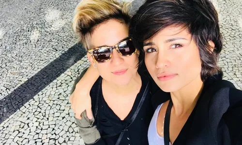 
                                        
                                            Atriz Nanda Costa lança música em parceira com a namorada
                                        
                                        