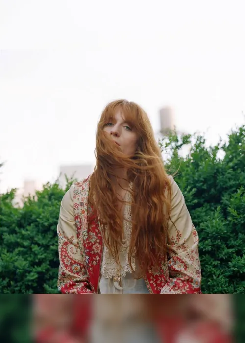 
                                        
                                            Florence + The Machine lança novo single; ouça 'Big God'
                                        
                                        