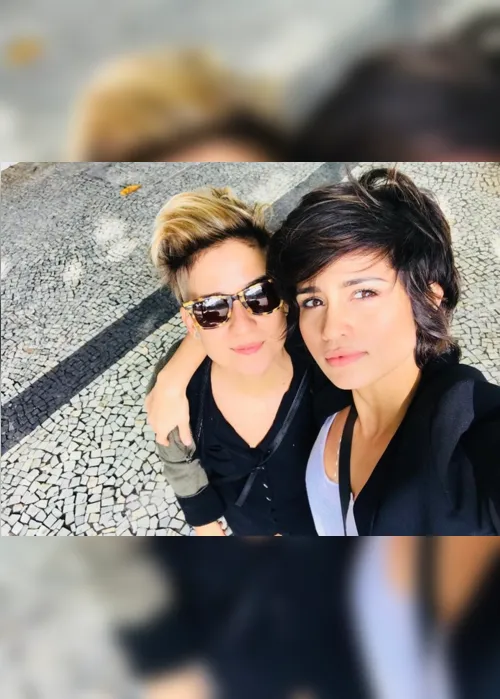 
                                        
                                            Atriz Nanda Costa lança música em parceira com a namorada
                                        
                                        