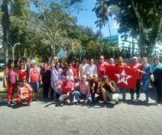 Partidos de esquerda e sindicatos fazem ato "Lula Livre" em Campina Grande