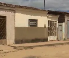 Três homens são mortos dentro de uma casa na cidade de Nova Floresta