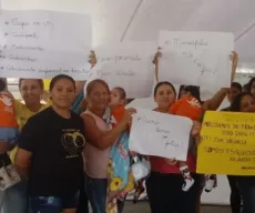 Grupo de mães de crianças com microcefalia realiza protesto