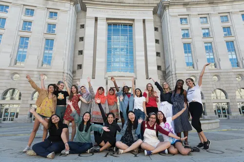 
				
					Brasileira participa de projeto para aspirantes a cineastas nos Estados Unidos
				
				