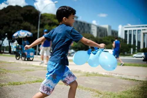 
				
					Síndromes raras como Autismo, Down e Microcefalia são tema de capacitação
				
				