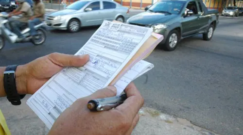 
				
					Mais de 5 mil CNH foram bloqueadas pelo Detran nos últimos 18 meses na Paraíba
				
				