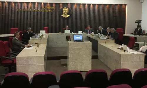 
                                        
                                            TCE reprova prestação de contas das prefeituras de Gado Bravo e Arara
                                        
                                        