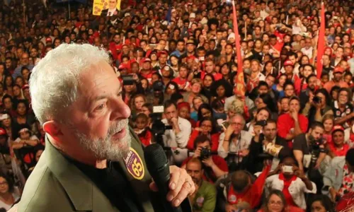 
                                        
                                            PT monta esquema de segurança presidencial para ato pró-Lula em Campina Grande
                                        
                                        