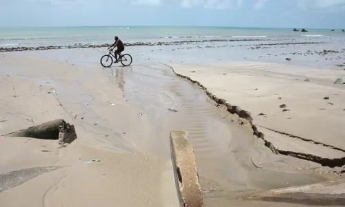 
                                        
                                            Onze praias têm trechos impróprios para banho; sete trechos de Manaíra devem ser evitados
                                        
                                        