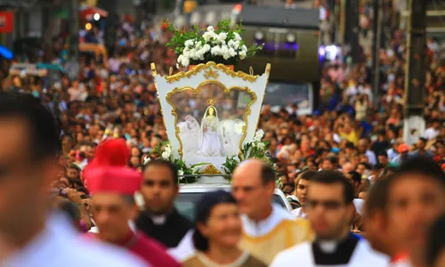 
                                        
                                            Procissão de Nossa Senhora das Neves reúne católicos no Centro de João Pessoa
                                        
                                        