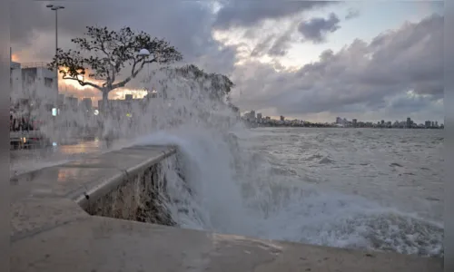 
				
					Marinha alerta para ventos fortes e possibilidade de ressaca no litoral da Paraíba
				
				