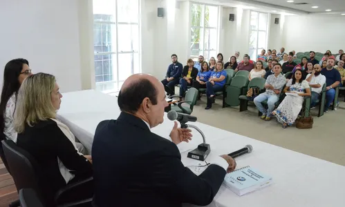 
                                        
                                            Pretendentes à adoção participam de curso na Vara da Infância de João Pessoa
                                        
                                        